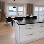 Scenic Fjord With Terrace, Minutes From Pulpit Rock *