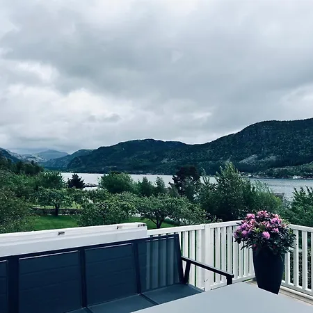Villa Full House With Stunning View Near Pulpit Rock Jorpeland