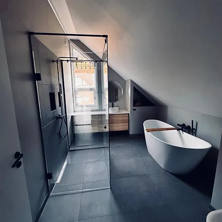 Villa Scenic Fjord Home, Minutes From Pulpit Rock *