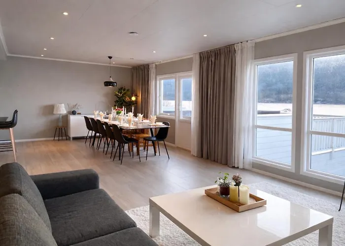 Scenic Fjord With Terrace, Minutes From Pulpit Rock Jørpeland
